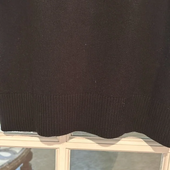 French connection small crew neck cotton sweater. Like new. - Picture 6 of 6